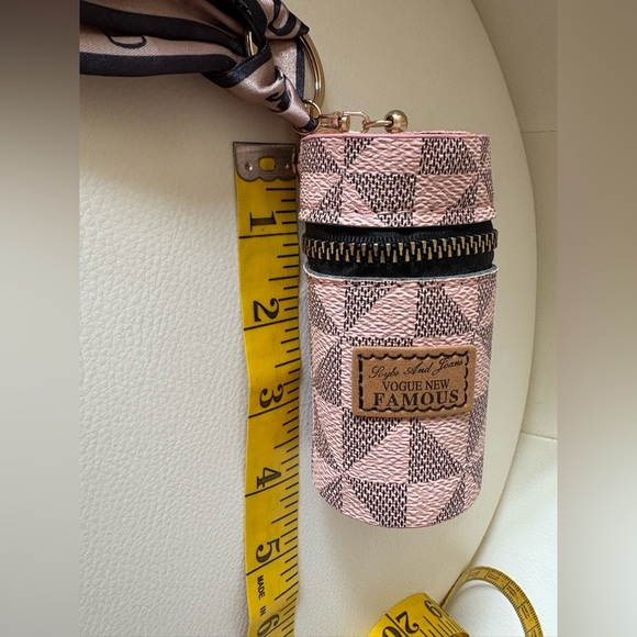 Fashion Print Mini Zip Barrel Purse Keychain Charm Pink Beige Mini Scarf Accent - Picture 6 of 7